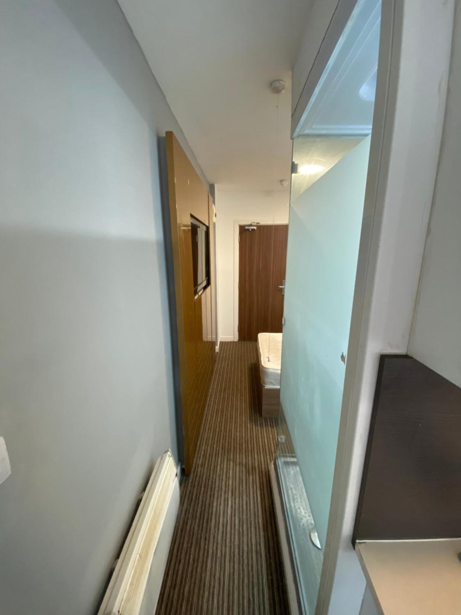 Service Bradford Apartment